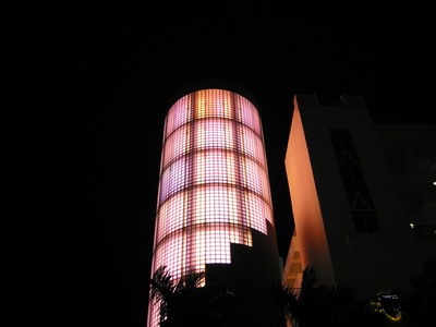 2003 10 10 South Beach at night 02